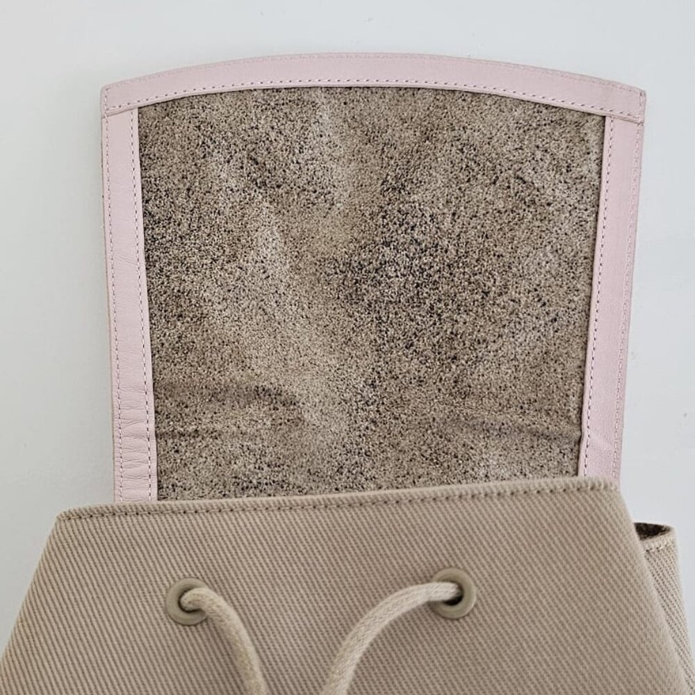 UGG BACKPACK NWOT! RARE. - Picture 11 of 13